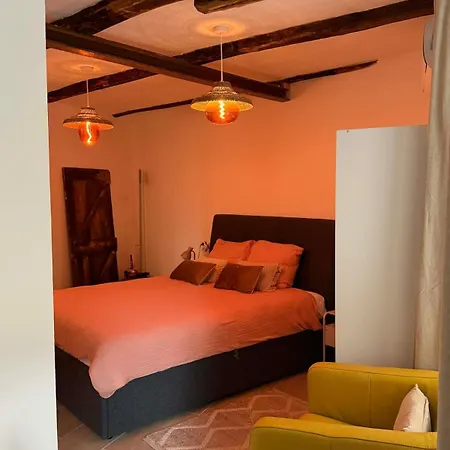 Modern & Cozy Getaway Above Maggiore Apartamento *