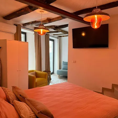 Apartamento Modern & Cozy Getaway Above Maggiore Levo