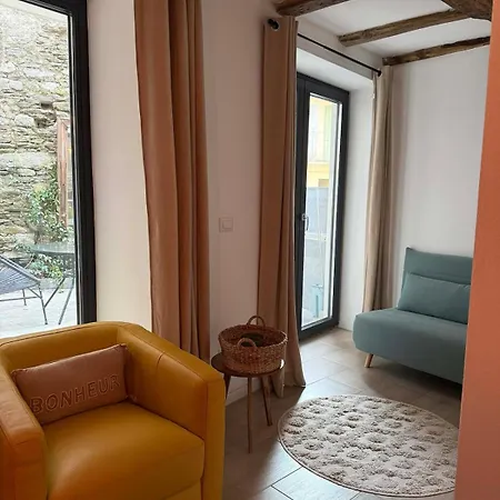 Modern & Cozy Getaway Above Maggiore Apartamento Levo