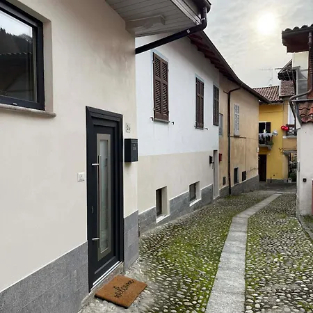 Modern & Cozy Getaway Above Maggiore Apartamento *